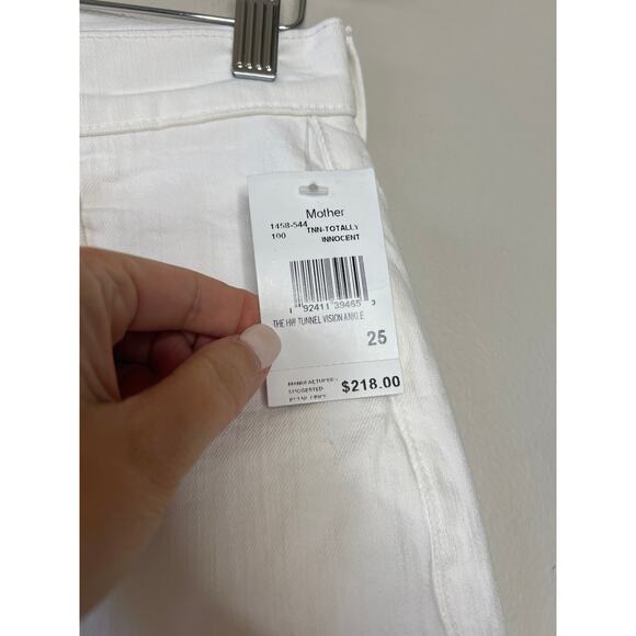 NWT Mother The High Waisted Tunnel Vision Ankle White Denim Jeans Size:25 - Picture 5 of 9